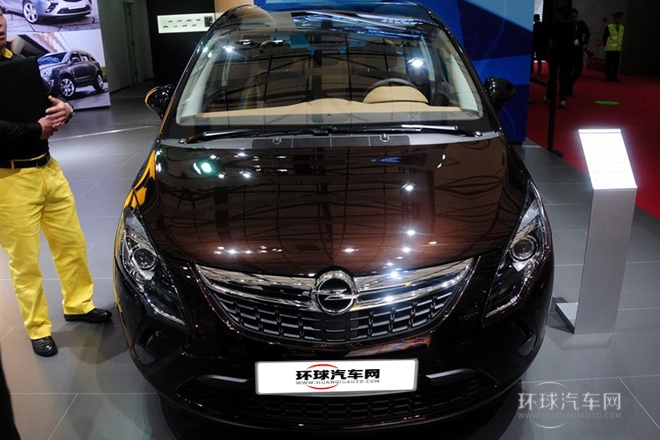 2013款 1.4T 七座豪華型