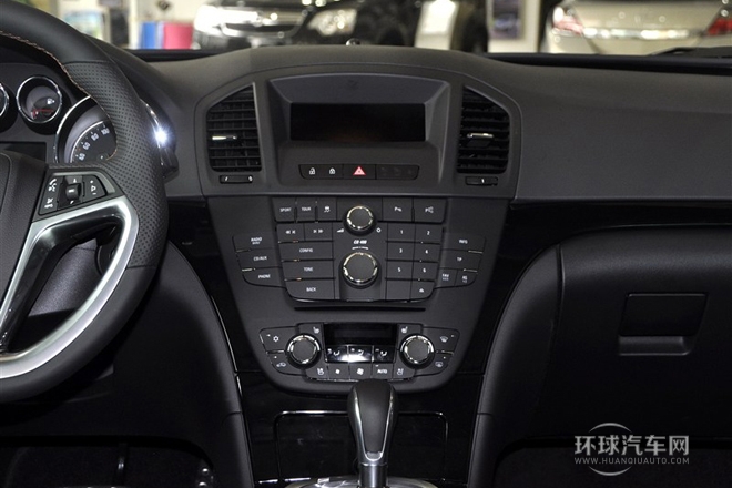 2013款 2.0T 四驅運動型