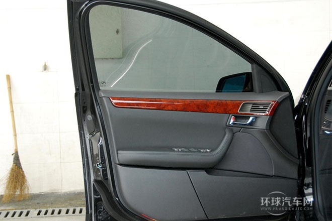 2011款 博鰲亞洲論壇版