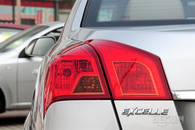 2013款 1.5L 手動(dòng) 經(jīng)典型