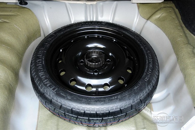 2013款 1.5L 手動(dòng) 尊享型