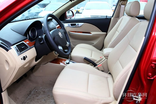 2013款 1.5L 自動 尊享型