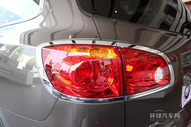 2013款3.6L 兩驅雅致版