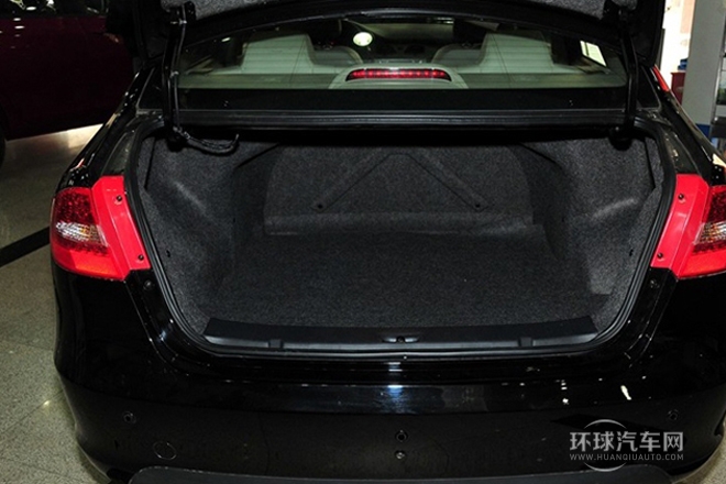 2012款 1.5L 手動豪華型