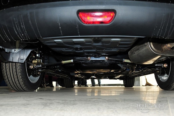 2012款 1.5L 手動(dòng)豪華型