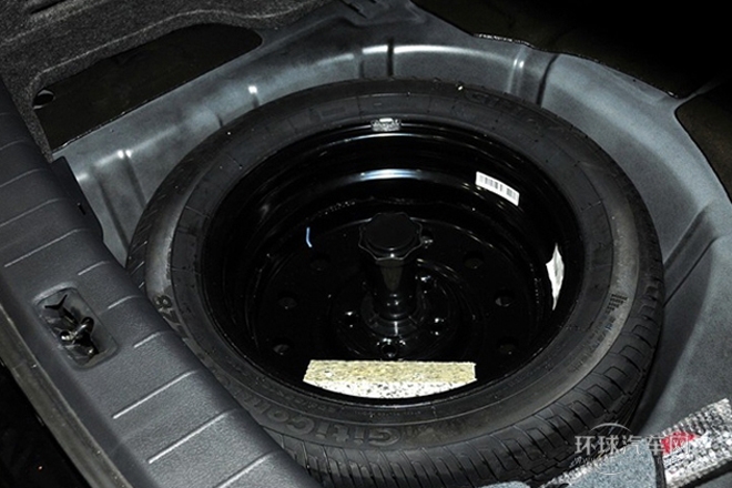 2012款 1.5L 手動豪華型