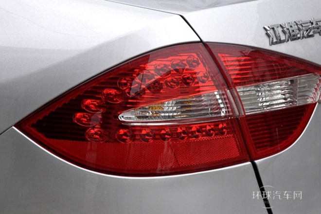 2012款 1.5L 手動豪華運動型