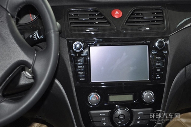 2012款 1.5L 手動商務豪華型