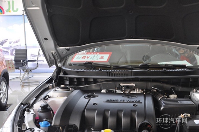 2012款 1.5L 手動商務豪華型