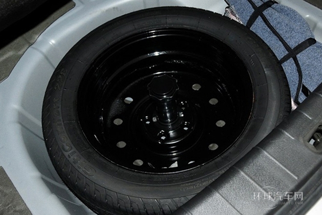 2012款 1.5L 手動舒適型