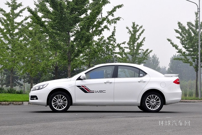 2012款 1.5L 手動(dòng)尊逸運(yùn)動(dòng)型