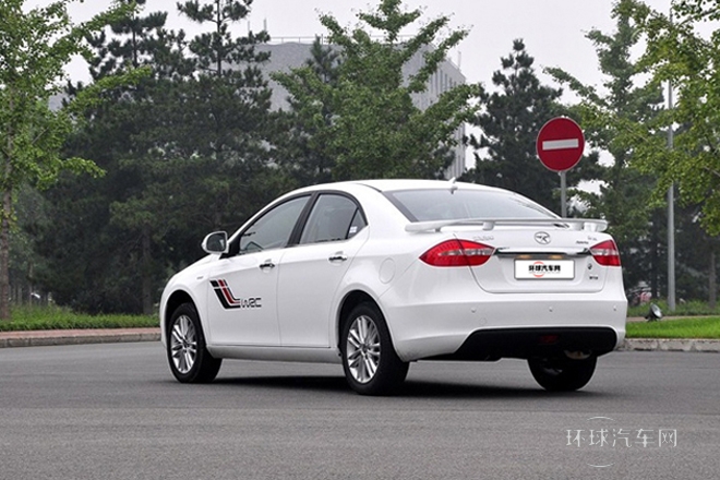 2012款 1.5L 手動(dòng)尊逸運(yùn)動(dòng)型