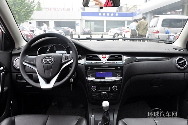 2012款 1.5L 手動尊逸運動型