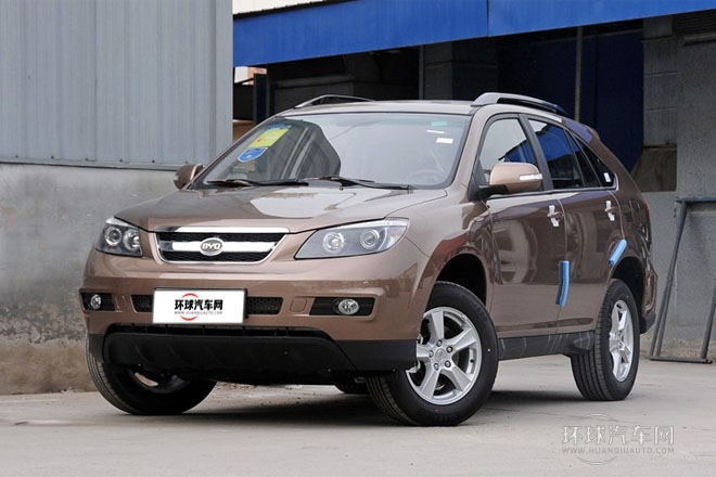 2014款 1.5TI 手動尊貴型