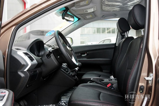 2014款 1.5TI 手動尊貴型