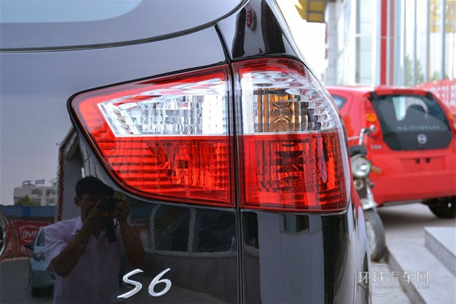 2014款 2.0L 手動豪華型