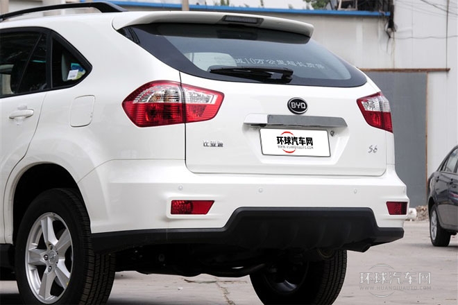 2014款 2.0L 手動尊貴型