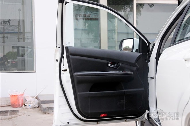 2014款 2.0L 手動(dòng)尊貴型