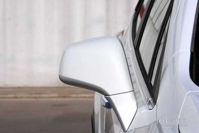 2014款 1.4T 自動(dòng)兩驅(qū) 都市領(lǐng)先型