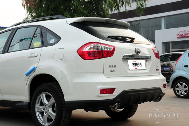 2014款 2.4L 自動尊貴型