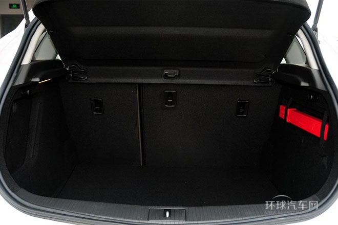 2014款 1.6L 自動 時尚運動型