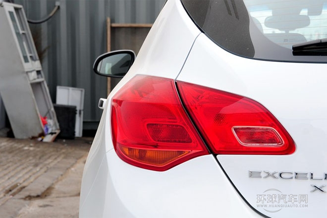 2014款 1.6L 自動 時尚運動型