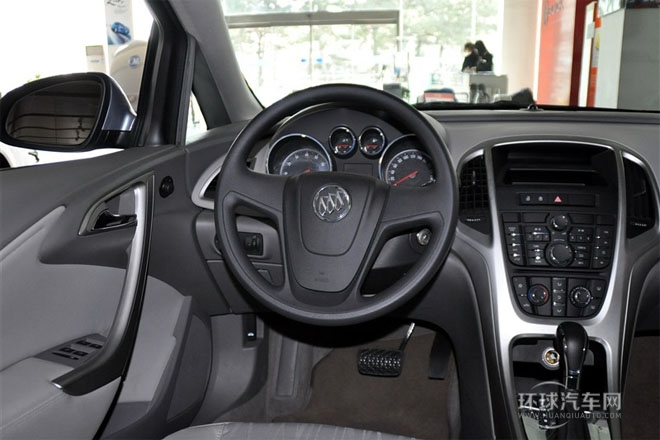 2014款 1.6L 自動(dòng) 舒適版