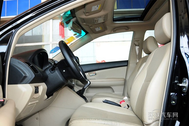 2013款 勁悅版 2.0L 手動精英型