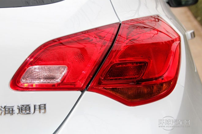 2014款 1.6L 手動 進取型