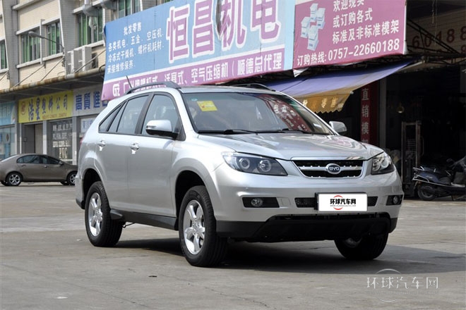 2013款 勁悅版 2.0L 手動尊貴型