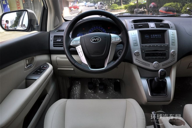 2013款 勁悅版 2.0L 手動(dòng)尊貴型