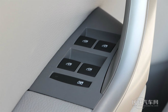 2014款 1.6L 手動(dòng) 舒適版