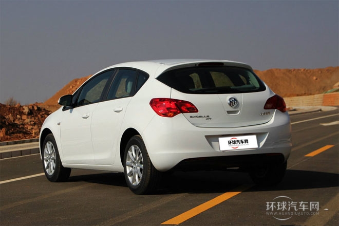 2014款 1.6L 手動 舒適版