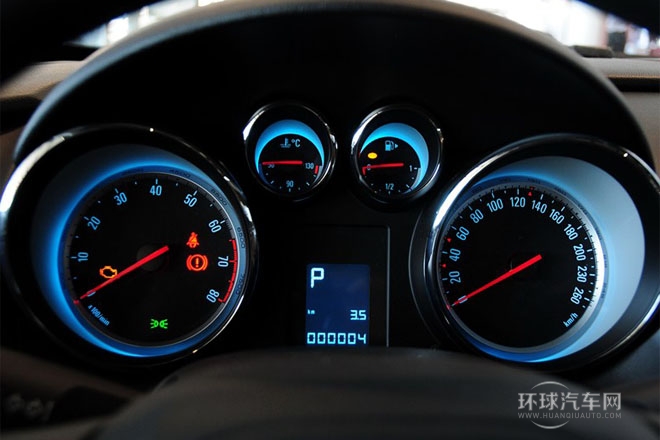 2013款 1.8L 自動 時尚型