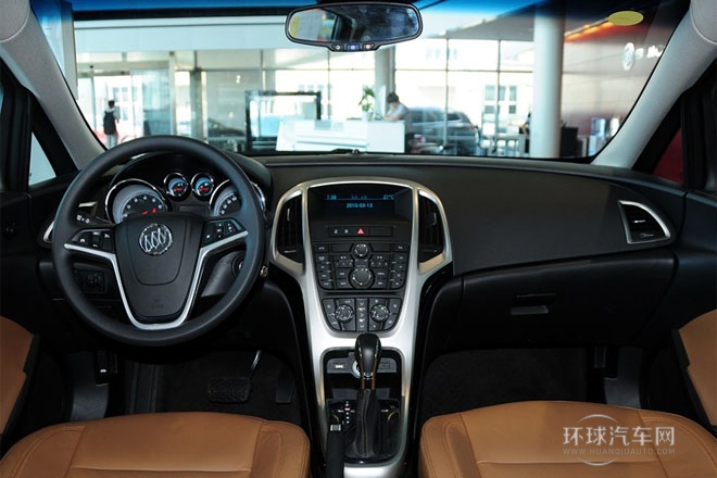 2013款 1.8L 自動 時尚型