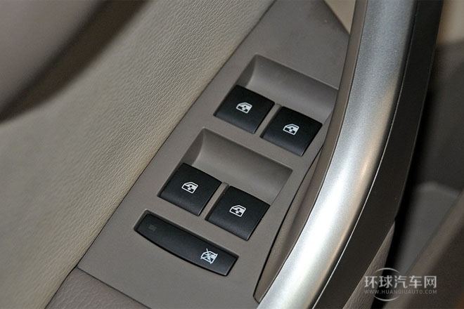 2013款 1.6L 手動 進(jìn)取型