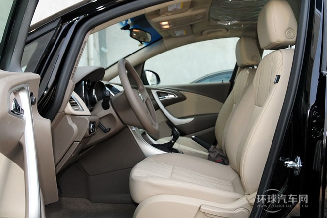 2013款 1.6L 手動(dòng) 舒適版