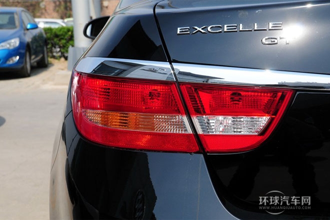 2013款 1.6L 手動 舒適版