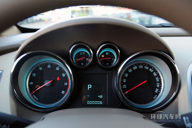 2013款 1.6L 自動 時尚型