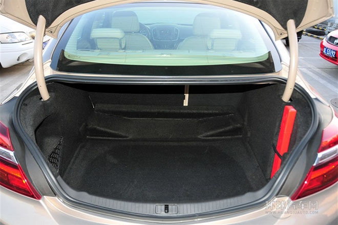 2014款 2.0L 自動(dòng) 領(lǐng)先時(shí)尚型