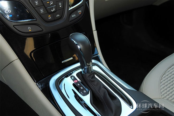 2014款 2.0L 自動 領(lǐng)先時(shí)尚型