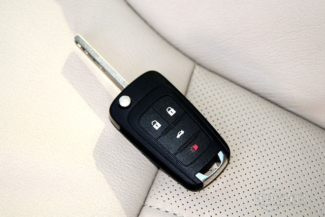 2014款 2.4L SIDI豪華時(shí)尚型