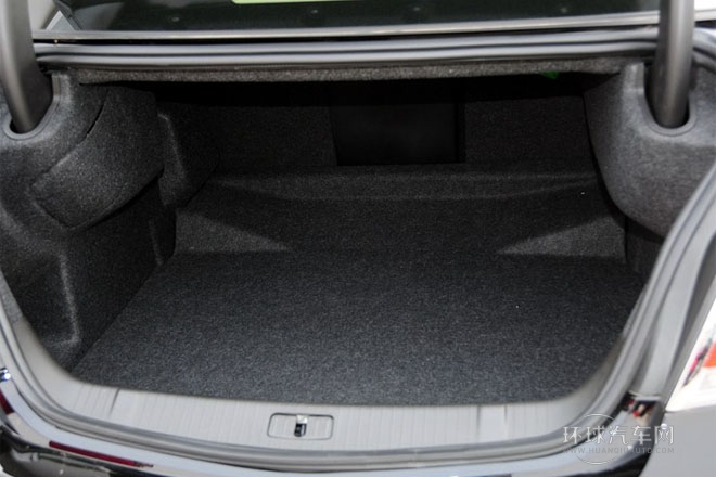 2012款 2.4L SIDI豪雅版