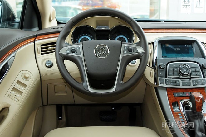 2012款 2.4L SIDI豪雅版