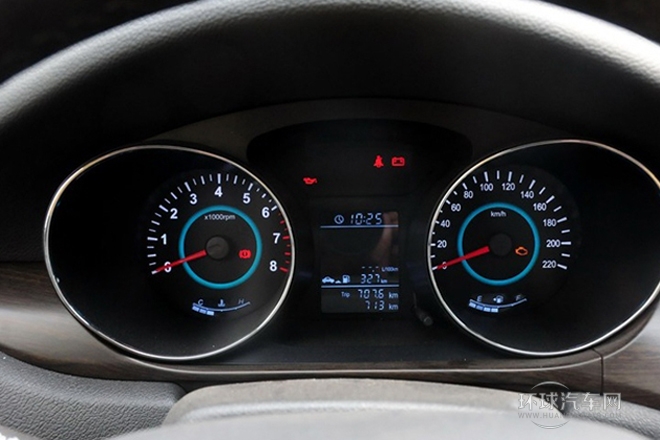 2014款 1.5L 手動尊貴型