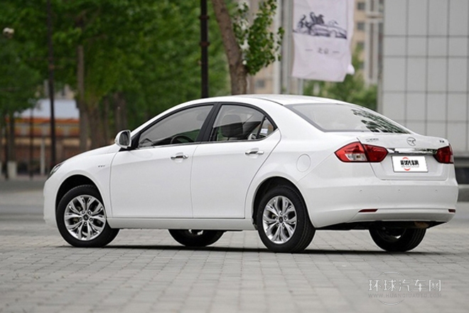 2014款 1.5L 手動尊逸型