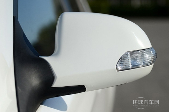 2014款 1.5L 手動尊逸型