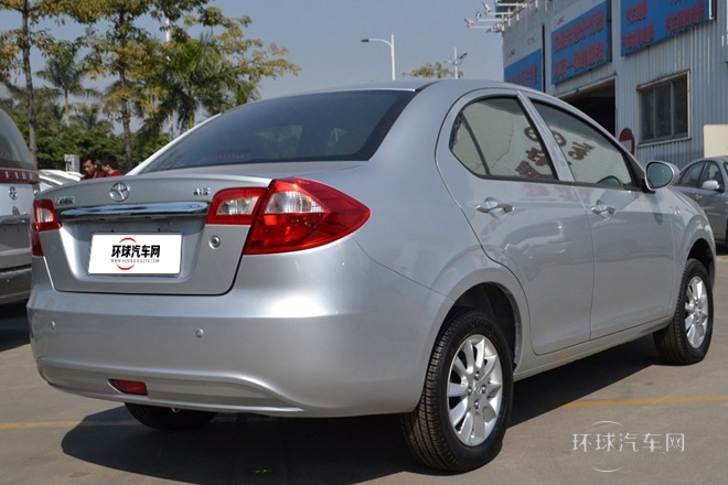 2014款 1.3L 手動(dòng)豪華型