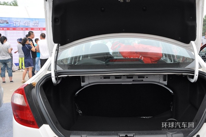 2014款 1.3L 手動舒適型