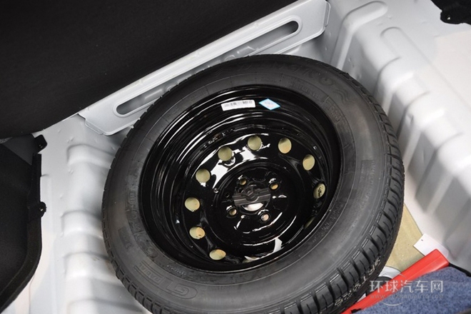 2014款 1.3L 手動(dòng)舒適型